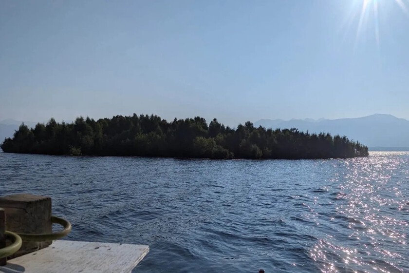 Canadá acaba de descubrir una isla que no estaba en los mapas. El problema es que luego desapareció… y ha reaparecido 32 km más lejos