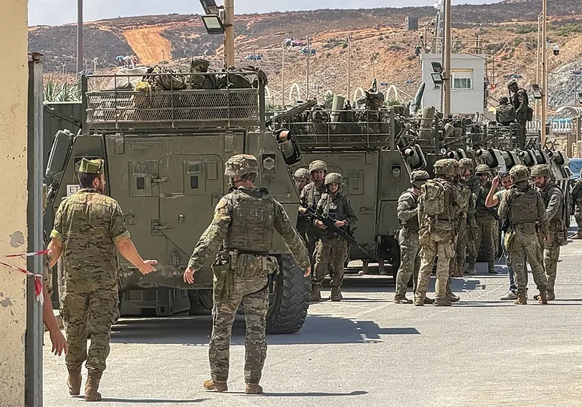 Los informes secretos de Guardia Civil y Defensa desmontan el relato de la colaboración marroquí: Rabat pasó a la «pasividad» durante el asalto