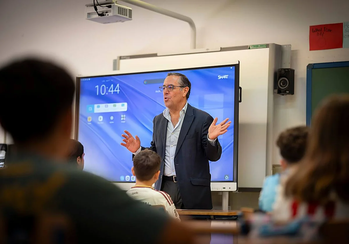 Los deberes que se marca la Junta en Andalucía este curso escolar: más docentes y mejoras en confort térmico