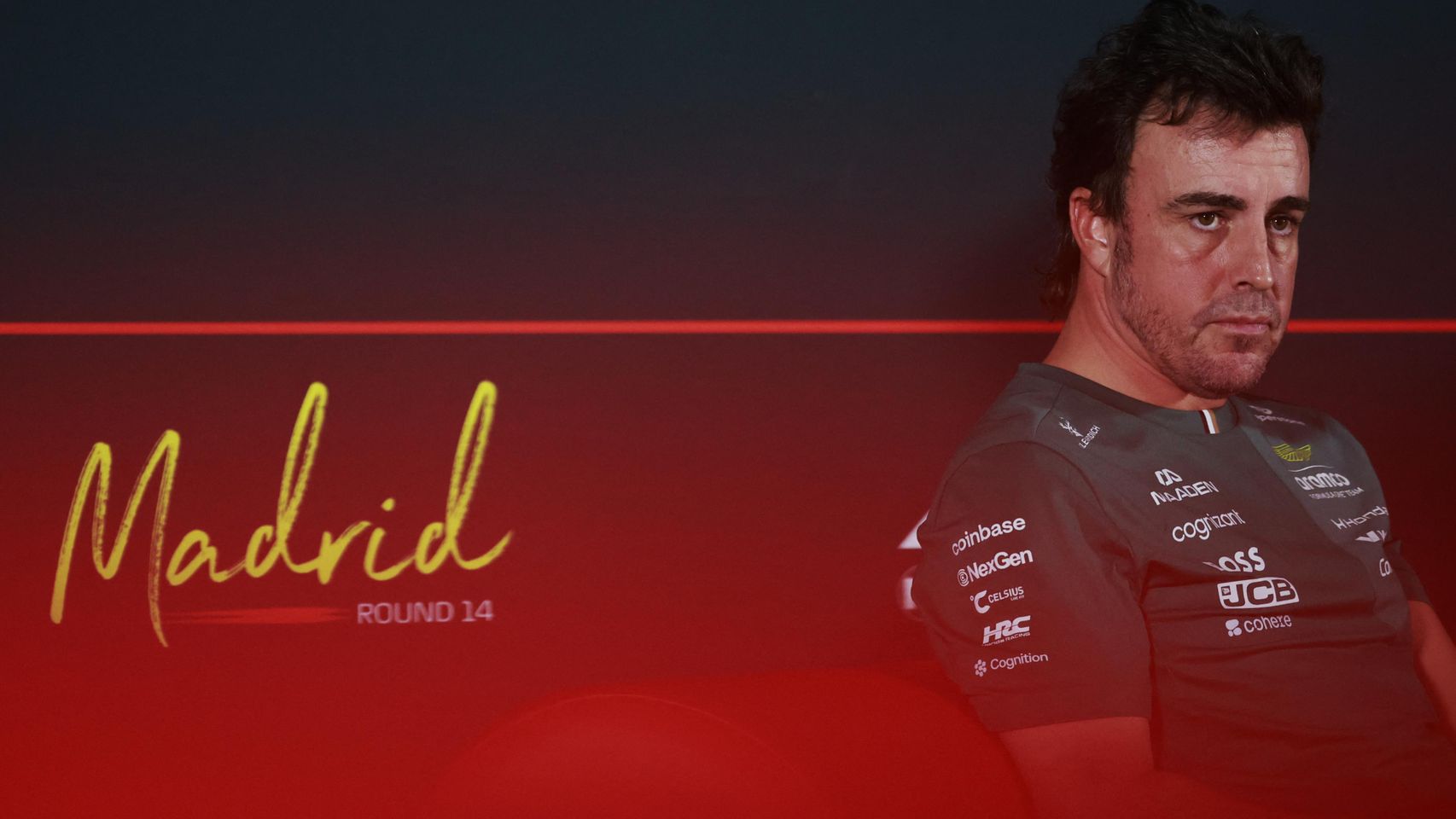 Fernando Alonso: "Mi futuro depende de la normativa del año que viene. Estos coches no son los mejores para disfrutar"