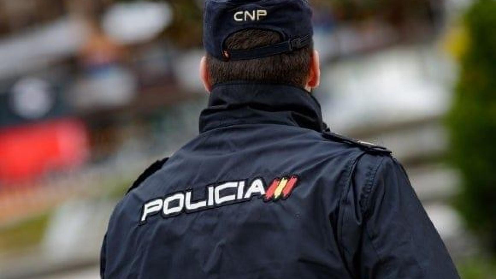 Hallan a una mujer muerta en Villaverde tras una caída: un hombre ha sido detenido como presunto autor del homicidio