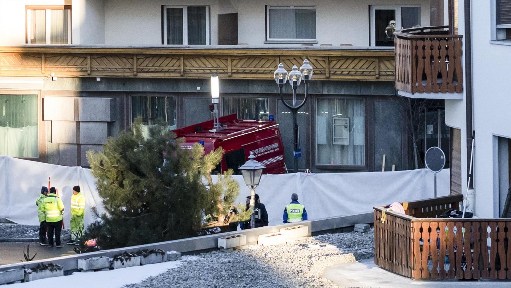 Varias "decenas" de muertos y 100 heridos por un incendio en un bar de una estación de esquí en los Alpes suizos
