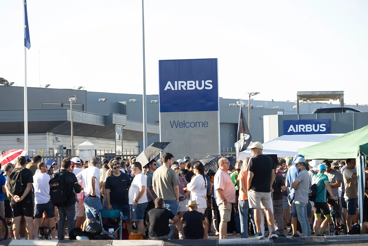 UGT, CGT y ÚTIL visibilizan su conflicto con Airbus con otra marcha en Madrid