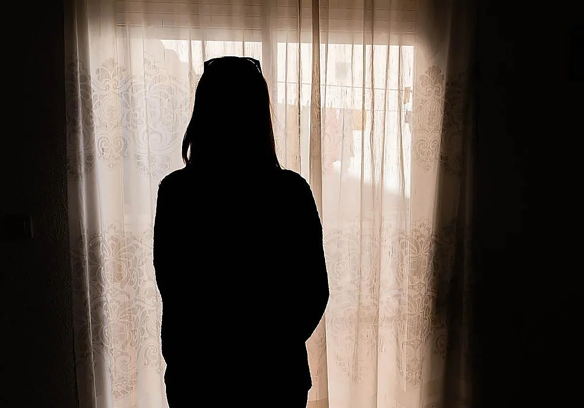 Sobrevivir a 22 años aislada en la 'cárcel' de la violencia machista