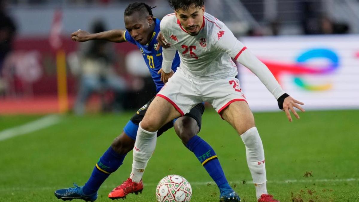 Tan amigos: Tanzania y Túnez 'pactan' un empate y completan los octavos
