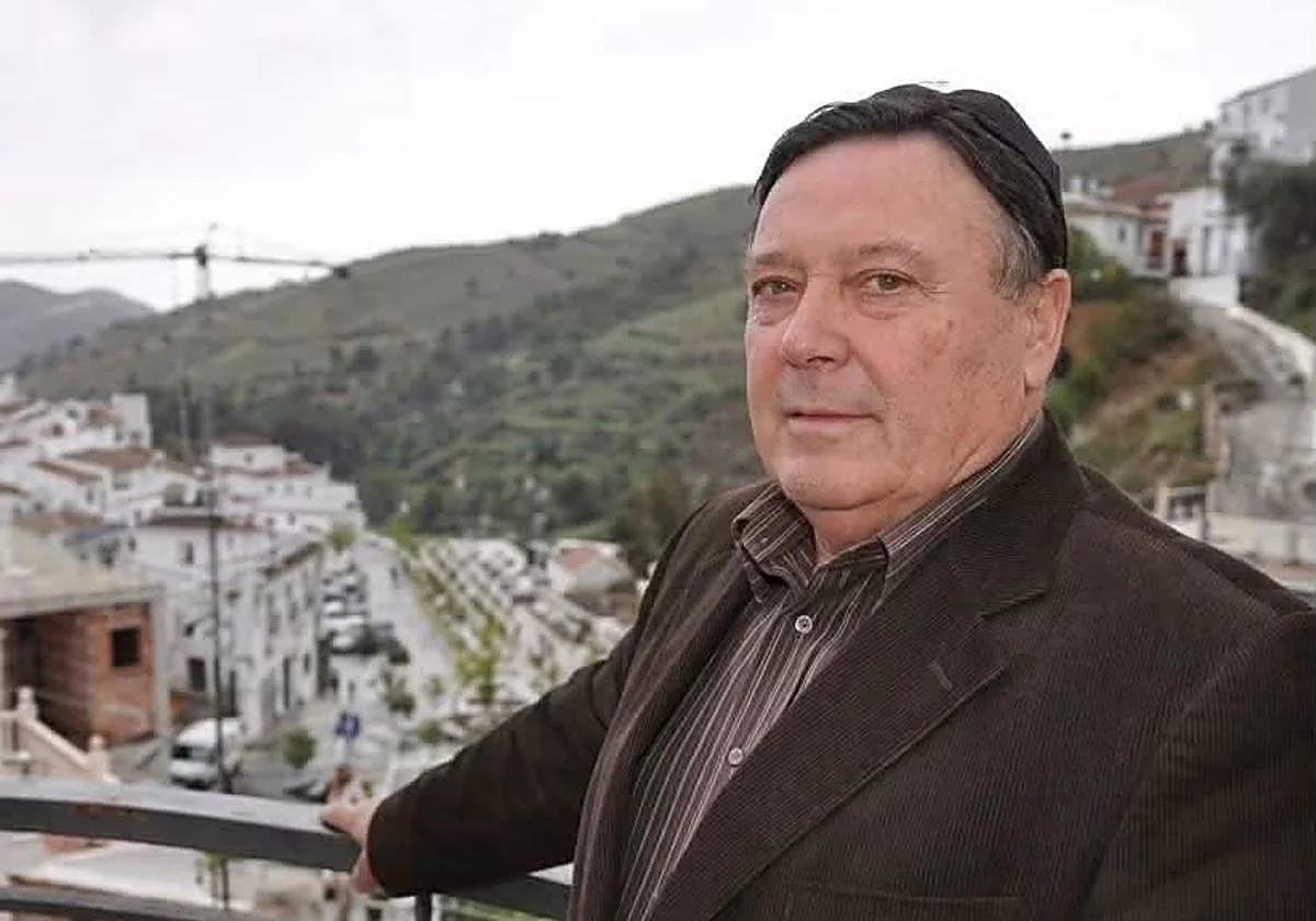 Muere Ángel Fernández, primer alcalde democrático y regidor más longevo de Salares