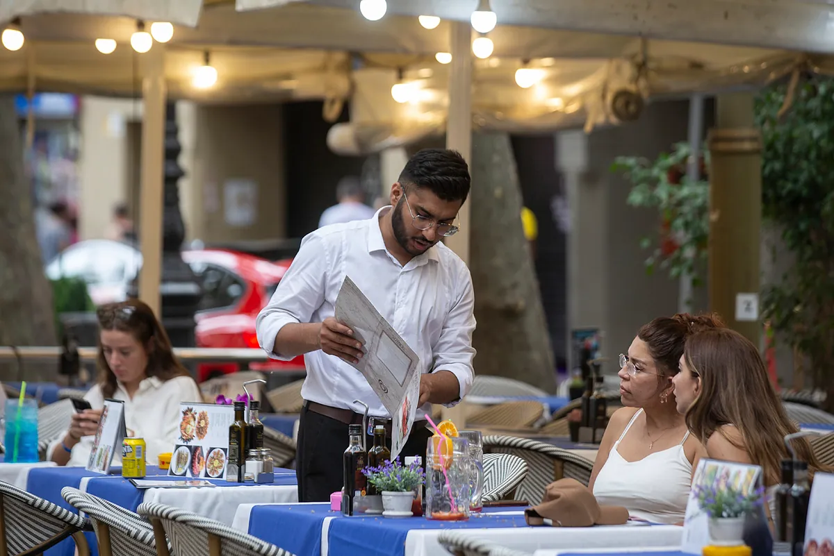 La afiliación de extranjeros alcanza nuevos máximos en agosto hasta más de 3,5 millones de cotizantes