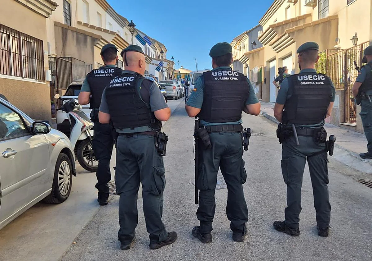 Matan a un hombre de un disparo en el pecho en una pedanía de Pizarra