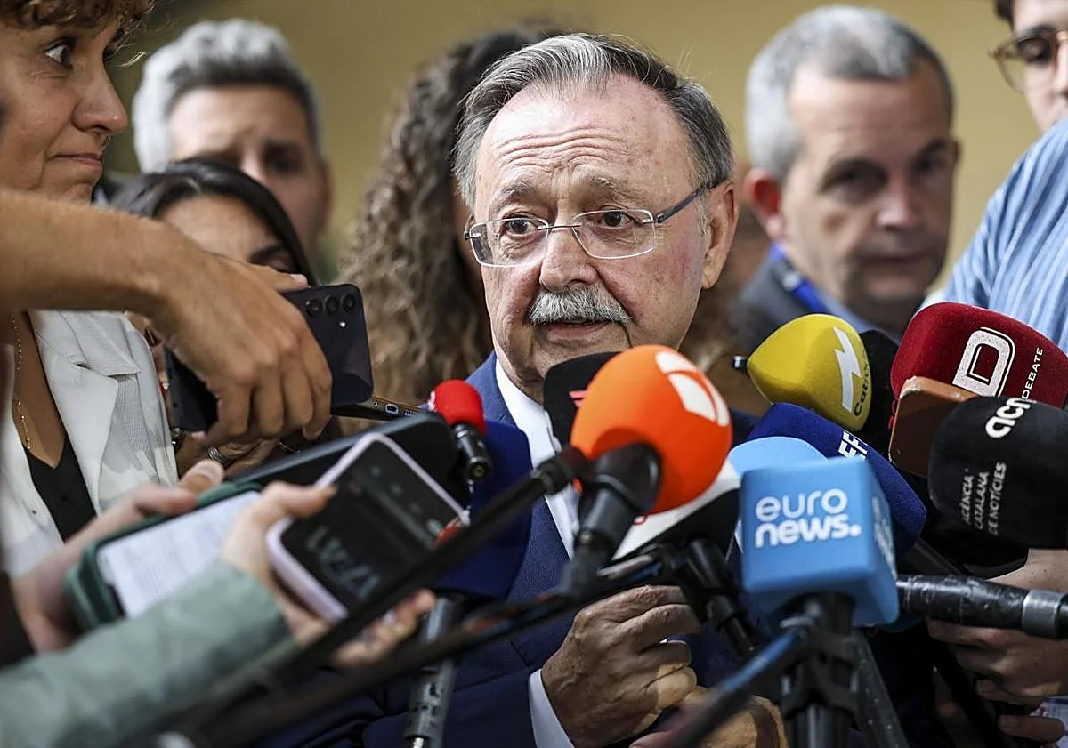 Vivas dice que la crisis «se podría haber evitado» y acusa al Gobierno de falta de «voluntad» al tramitar expedientes