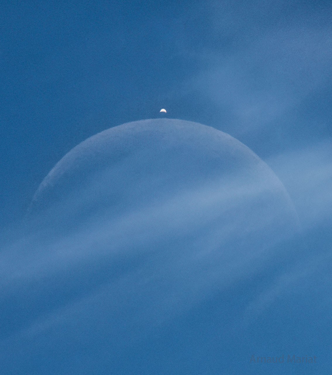 APOD: 2026 September 15 – A Daytime Eclipse: Moon Occults Venus