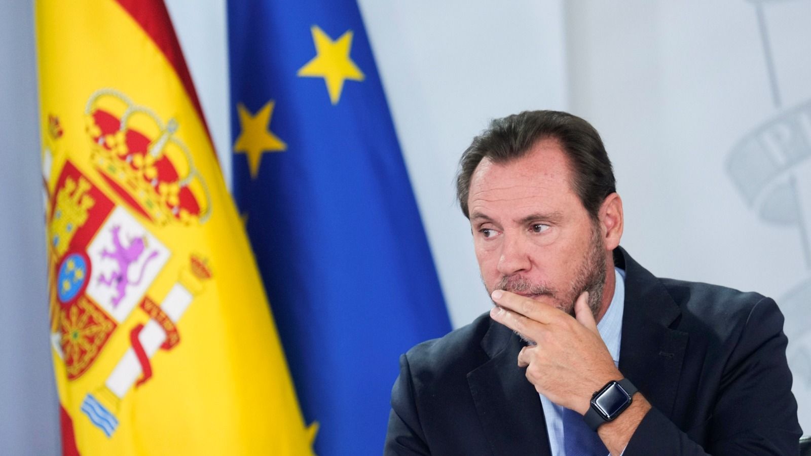 El Gobierno aprueba una subida anual del 0,33% de las tasas aéreas y zanja la guerra entre Aena y aerolíneas