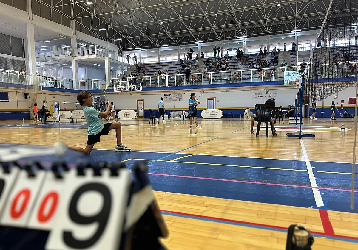 El Circuito Provincial de Bádminton llega a Rincón de la Victoria