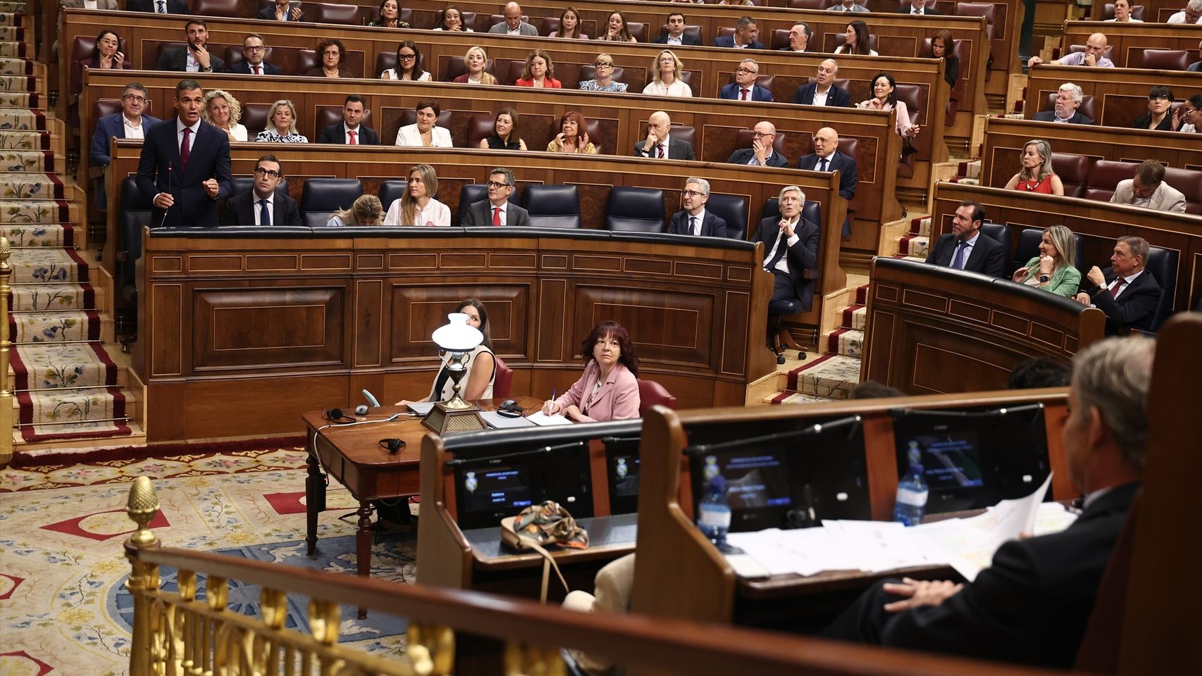 Última hora política, en directo | Sánchez y Feijóo protagonizan un nuevo cara a cara con Ceuta y las críticas a los jueces como telón de fondo