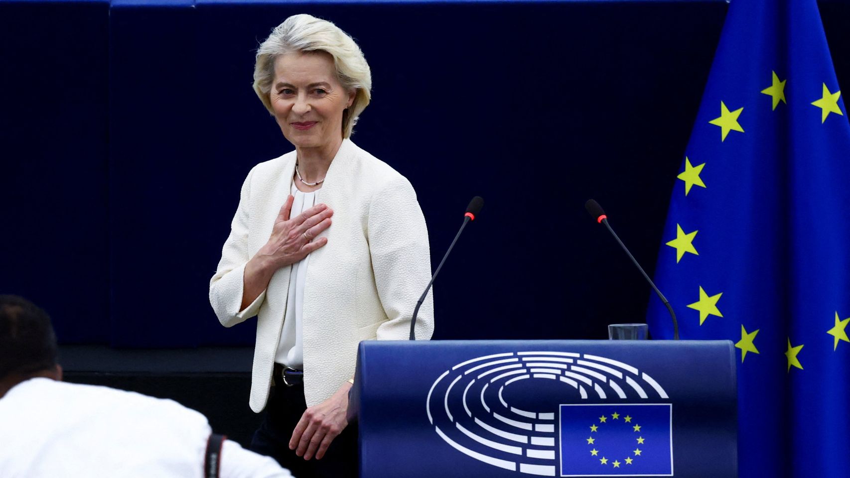 Von der Leyen anuncia una ley de emergencia para acelerar expulsiones ante ataques migratorios: "Ceuta es Europa"