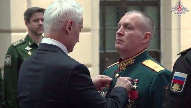 Ucrania anuncia que sus drones han matado a un general ruso condecorado por Putin en la parte ocupada del Donetsk