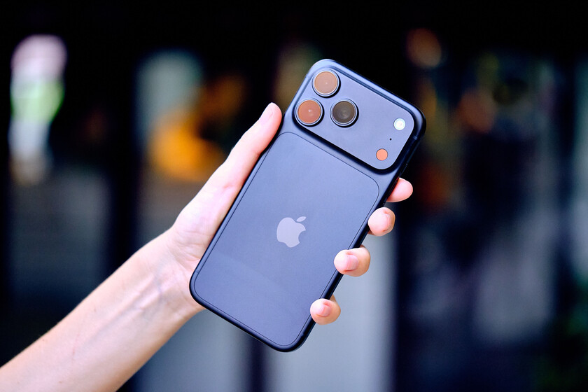 He probado la cámara del iPhone 18 Pro y su apertura variable ha conseguido algo: que me coma mis palabras