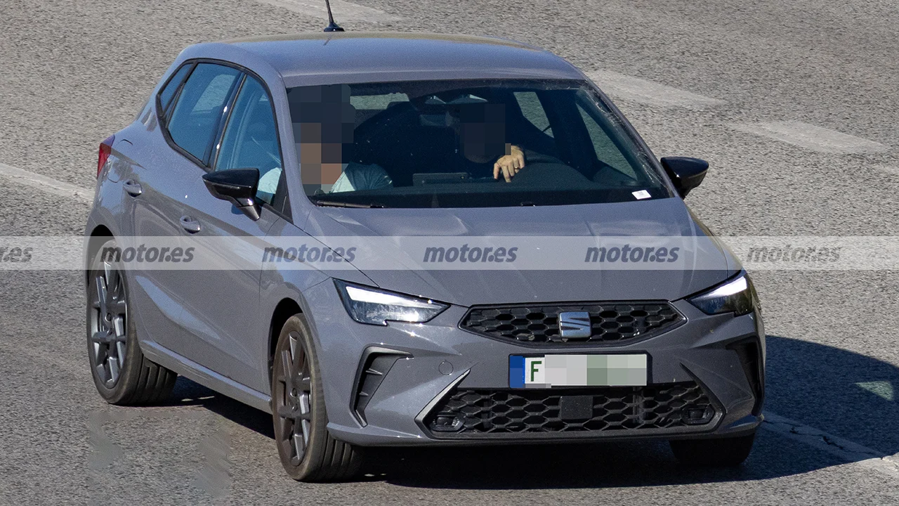 El primer SEAT Ibiza híbrido de la historia al descubierto en estas fotos espía, la etiqueta ECO vuelve a la gama