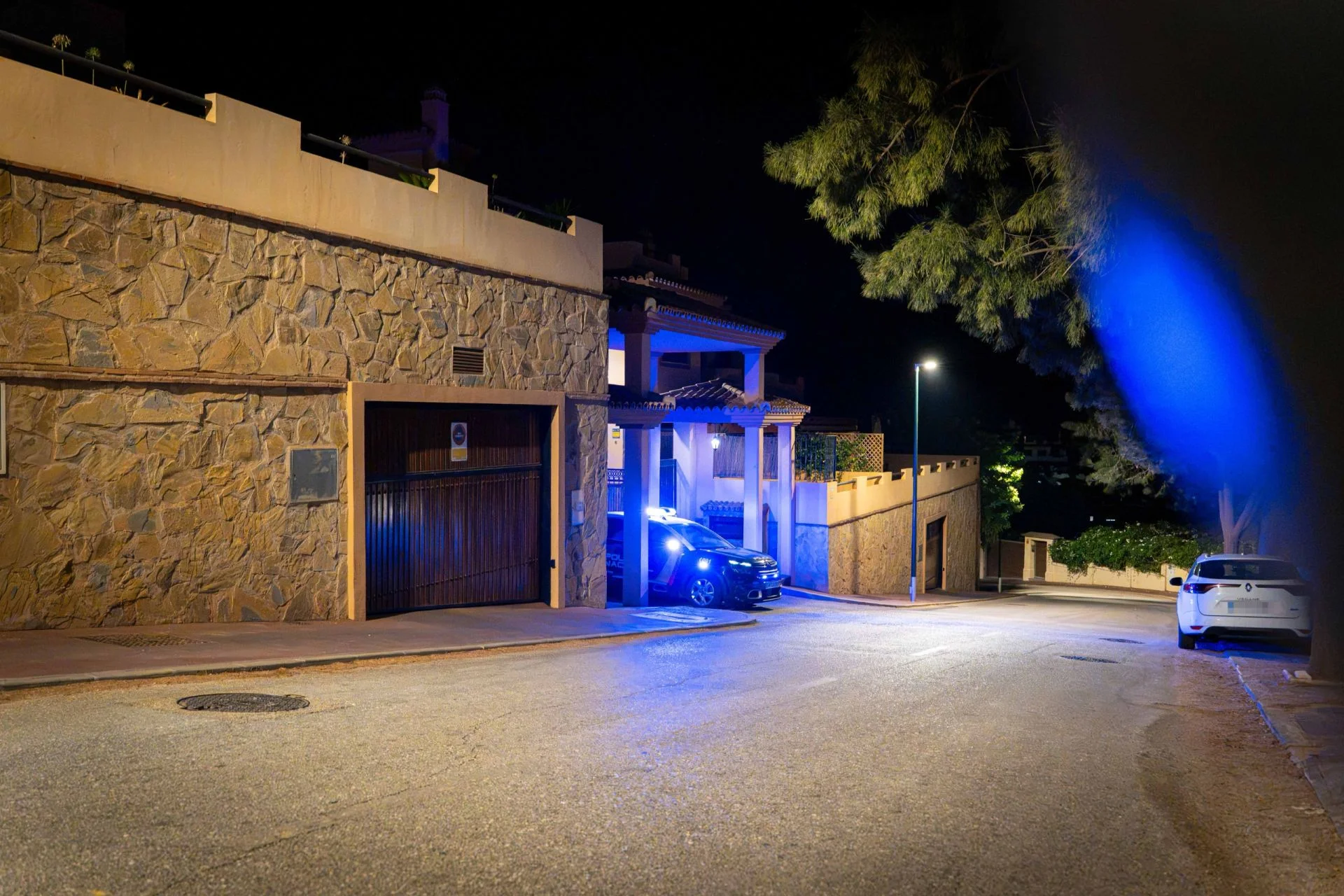 Intenta estrangular a su mujer y se suicida en una casa de Pinares de San Antón, en Málaga