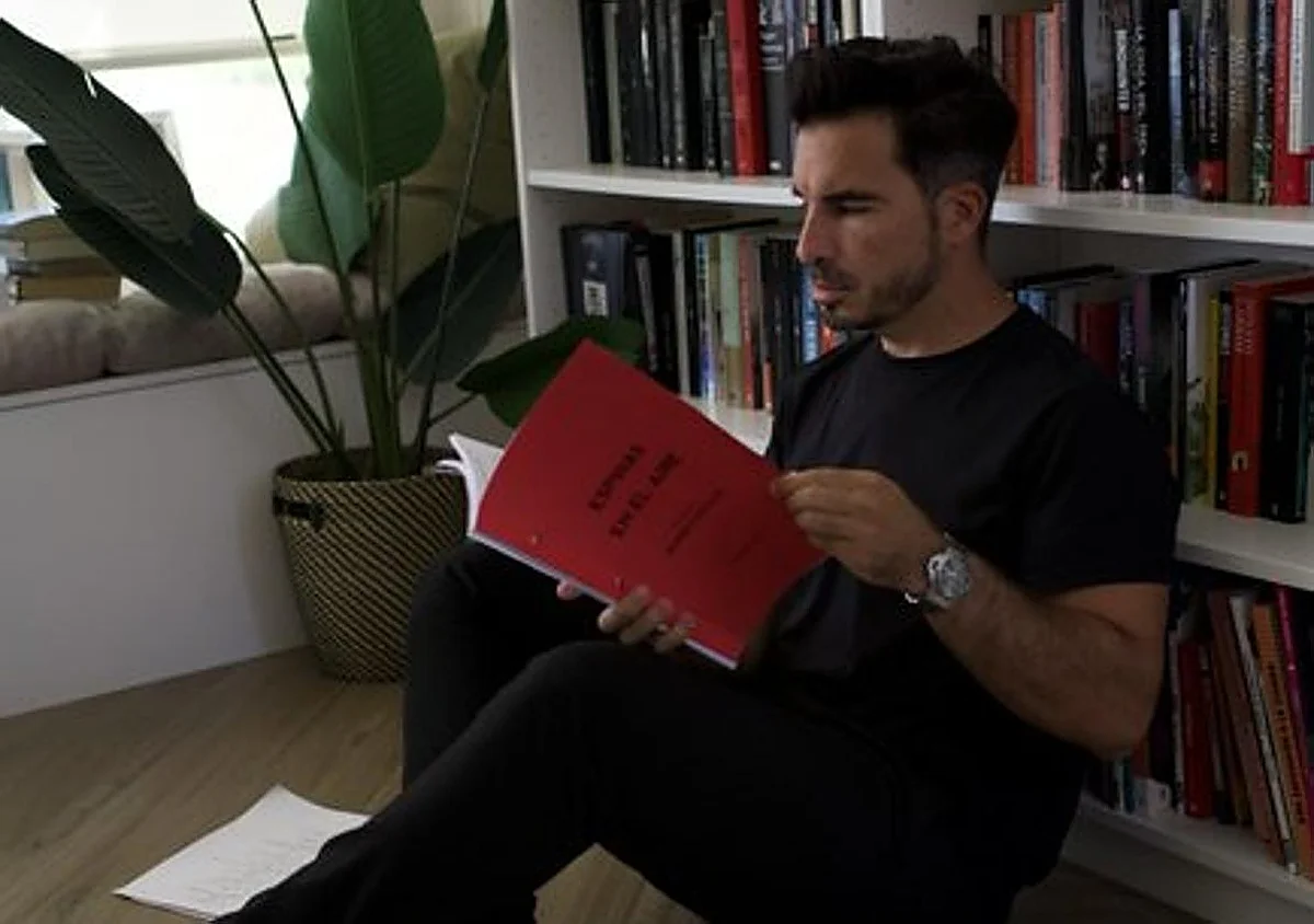 Javier Castillo anuncia por sorpresa nueva novela para noviembre