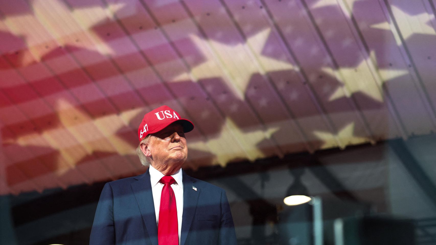Trump amenaza con grandes aranceles contra Europa si Canadá llega a ser "miembro asociado" de la Unión Europea