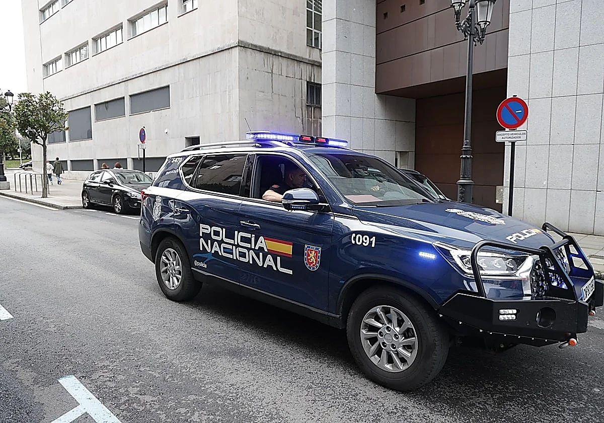 Hablan los abogados de los detenidos por la agresión en Oviedo: «Ninguno de ellos se dedica ni a cazar ni a perseguir a nadie»