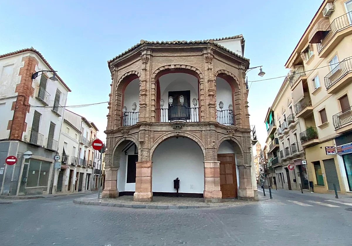 La restauración de la Capilla de la Cruz Blanca de Antequera podría sacar a la luz pinturas ocultas