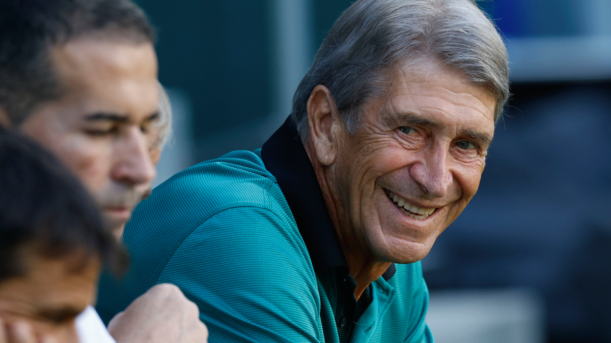 Pellegrini: "Tener 15 puntos de 18 no es fácil, y menos con un partido de Champions en medio"