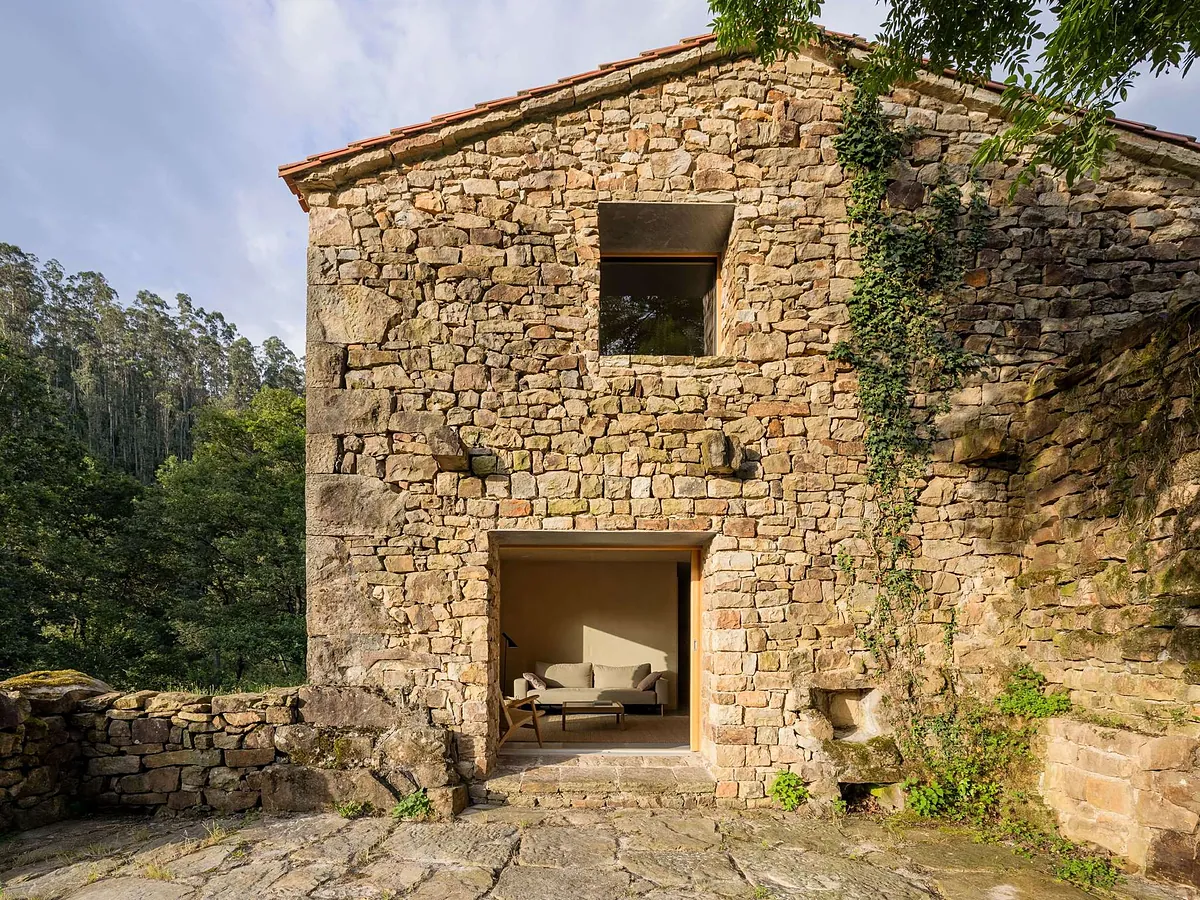 Una cabaña pasiega convertida en manifiesto Passivhaus