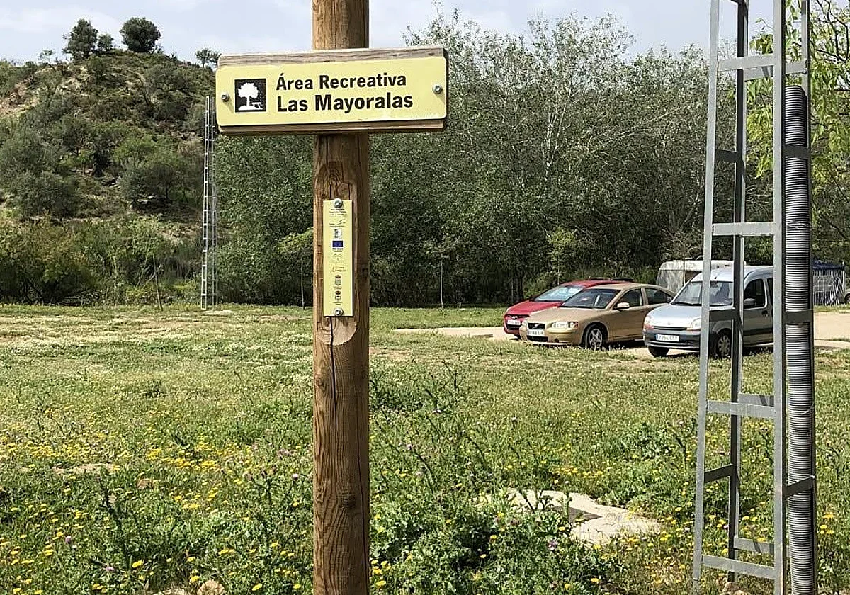 Periana recibe 619.855 euros para mejorar el área recreativa de Las Mayoralas junto al embalse de La Viñuela