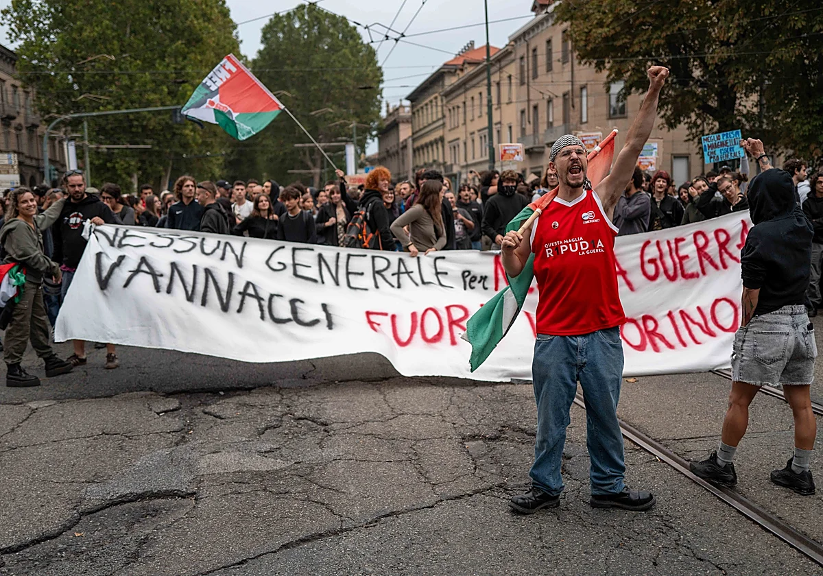 El ultra Vannacci quiere imponer el «patriarcado mediterráneo» en el sistema educativo italiano