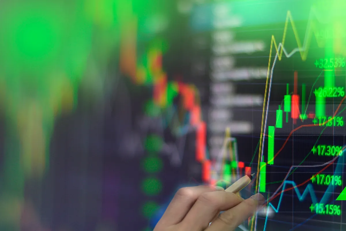 Tres claves que pueden provocar subidas o caídas superiores al 20% en Bolsa