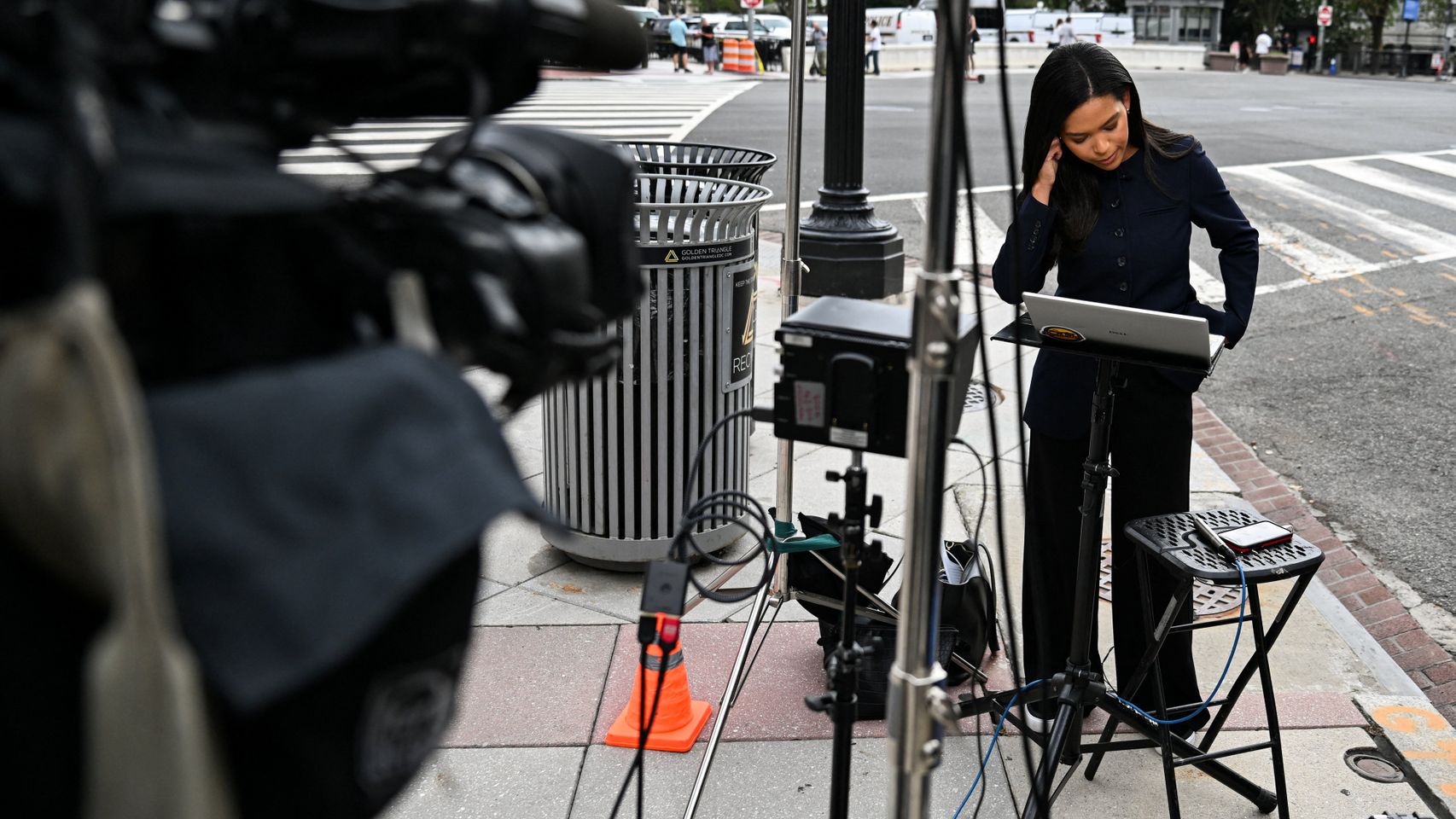 Los medios vetados en la Casa Blanca por Trump le demandan: "El Gobierno no decide qué publica la prensa"