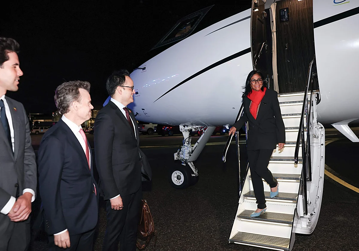 Delcy Rodríguez llega a Nueva York para verse con Trump