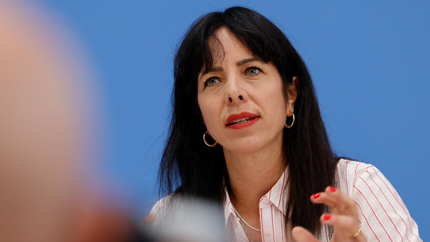 La crisis económica empuja a la juventud de Alemania hacia los extremos: Die Linke apunta a la vivienda y AfD, a la inmigración