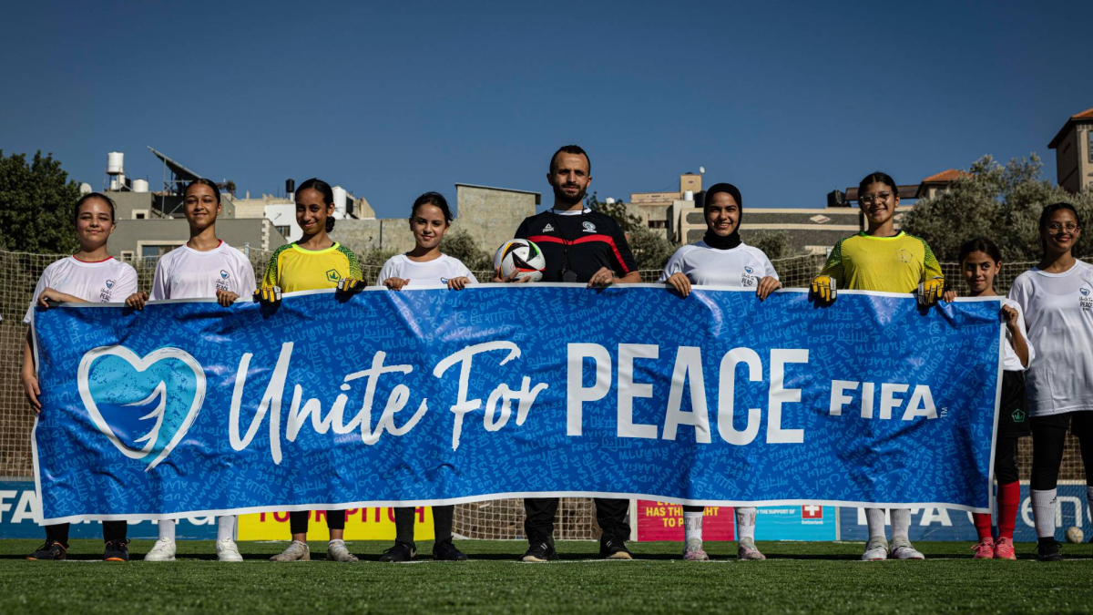 FIFA abre dos escuelas de fútbol en Cisjordania