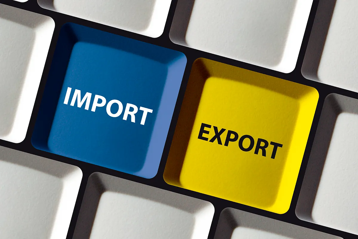 El déficit comercial aumenta un 30,5% hasta julio