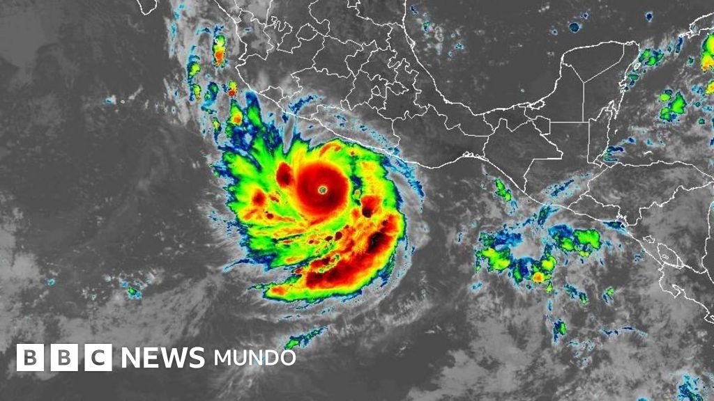 El huracán Polo alcanza la categoría 5 en tiempo récord y amenaza las costas de México
