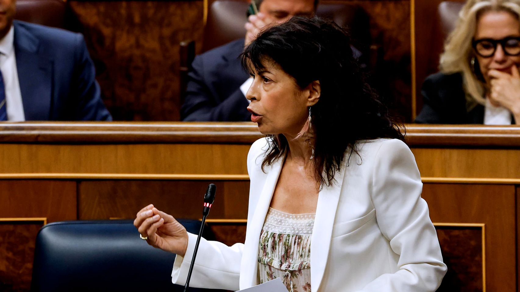 Cuentas pone en entredicho la gestión de Ana Redondo con pulseras antimaltrato: hubo "graves deficiencias" y "riesgo"
