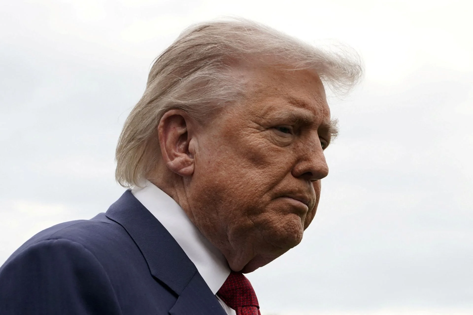 Trump quiere prohibir la exportación de diésel 90 días para frenar la escalada de precios