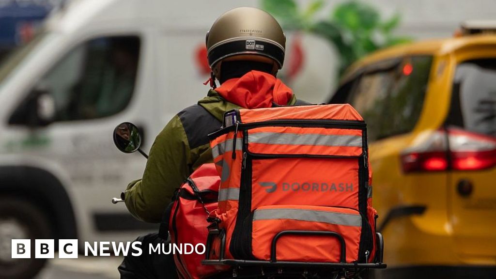 La gran empresa de envío de comida que admitió haber pagado menos de lo debido a sus repartidores