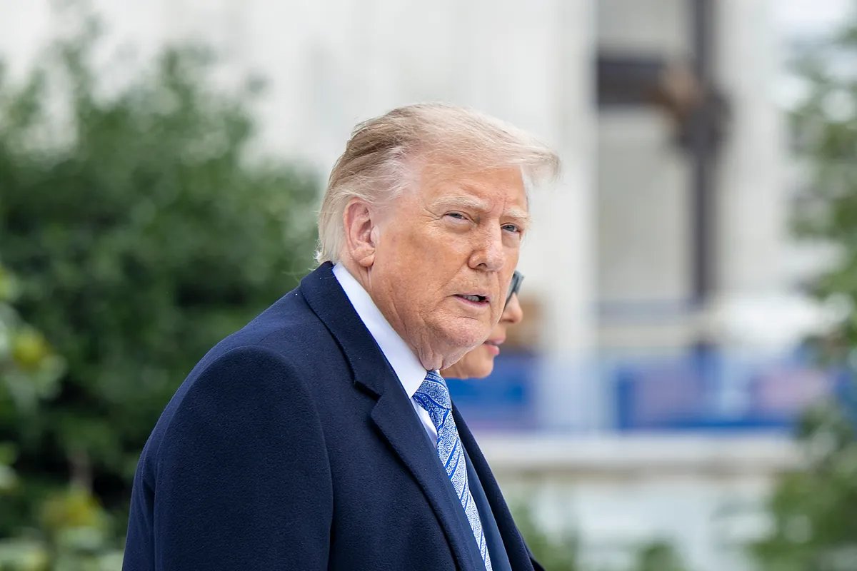 Bruselas avisa a Trump de que suspender las exportaciones de diésel a la UE "afectará negativamente" a ambos