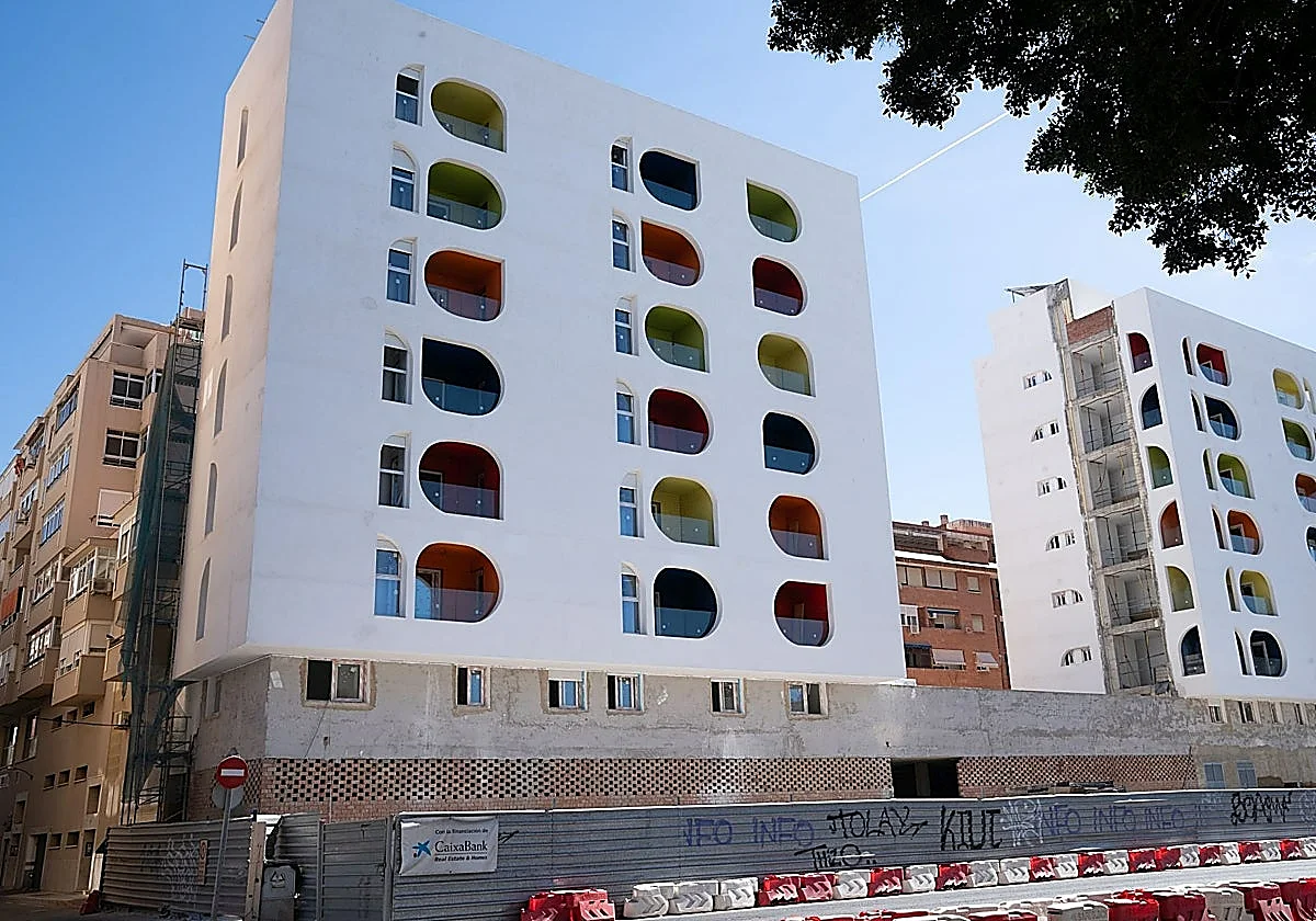 El Ayuntamiento de Málaga indemnizará a las familias de las VPO de Ingeniero Garnica por el retraso de 2 años