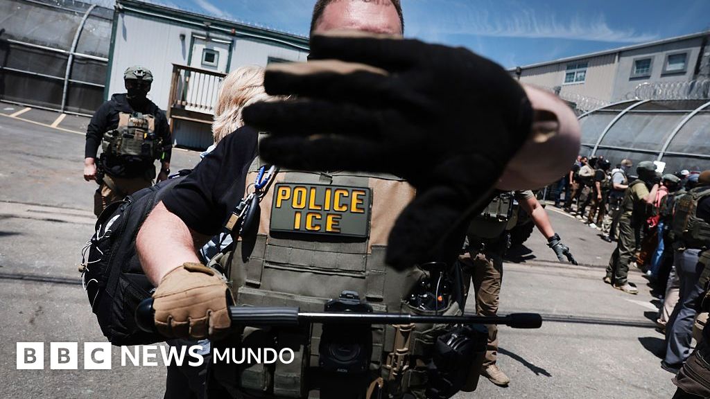 "Siento que esto es como un secuestro": los migrantes que se aíslan en sus casas para evitar las redadas de ICE en Doral, la ciudad más venezolana de EE.UU.