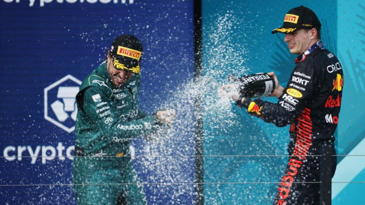 "Alonso es el mejor... eligiendo el peor coche"