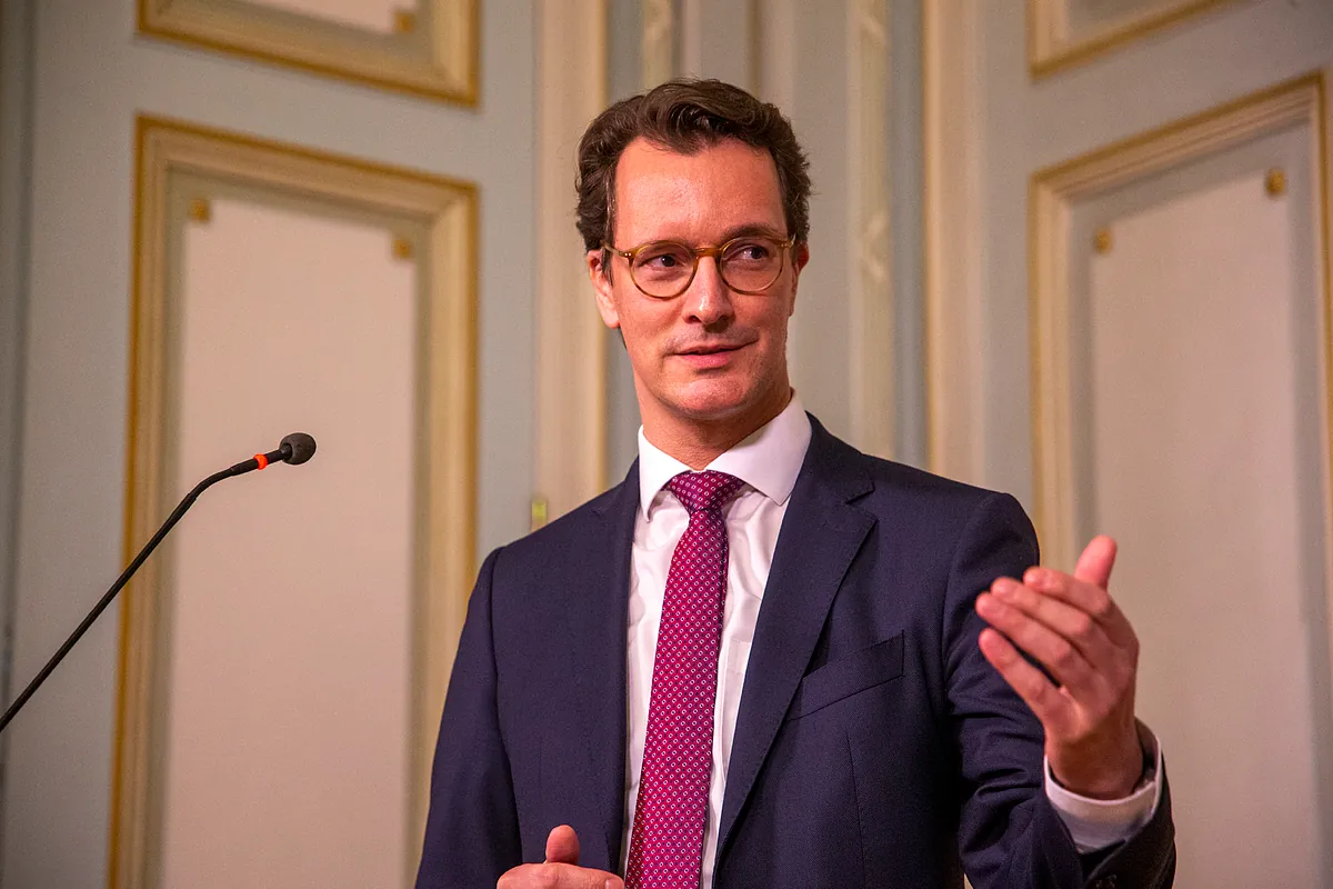 Por qué el 'canciller en la reserva' de Alemania aguarda el momento