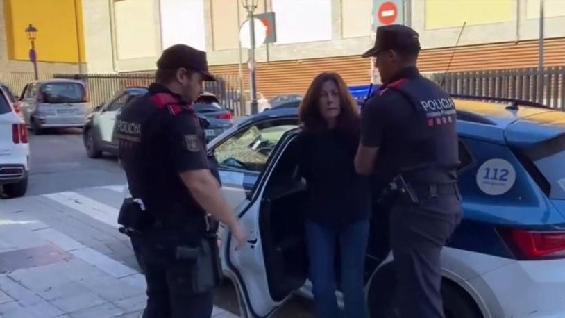 Unos "mensajes" apuntalan "el homicidio" de Josep Juanpere, pero su novia queda en libertad tras pagar 80.000€ de fianza