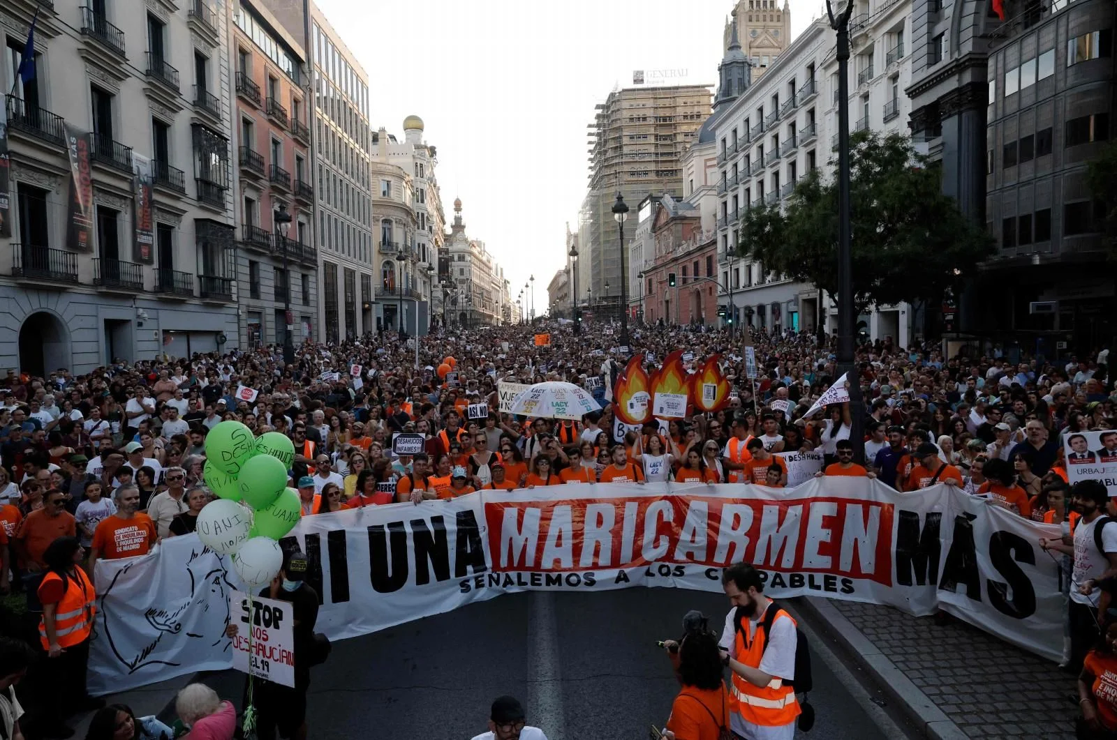 La marcha 'Ni una Maricarmen más' recorre Madrid para pedir medidas urgentes en materia de vivienda