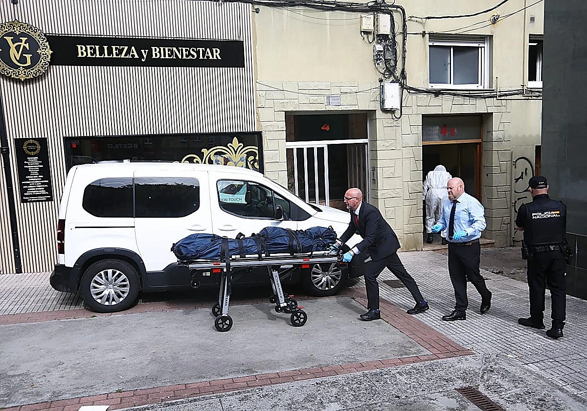 Investigan como homicidio la muerte de un hombre que apareció calcinado en una vivienda en Oviedo