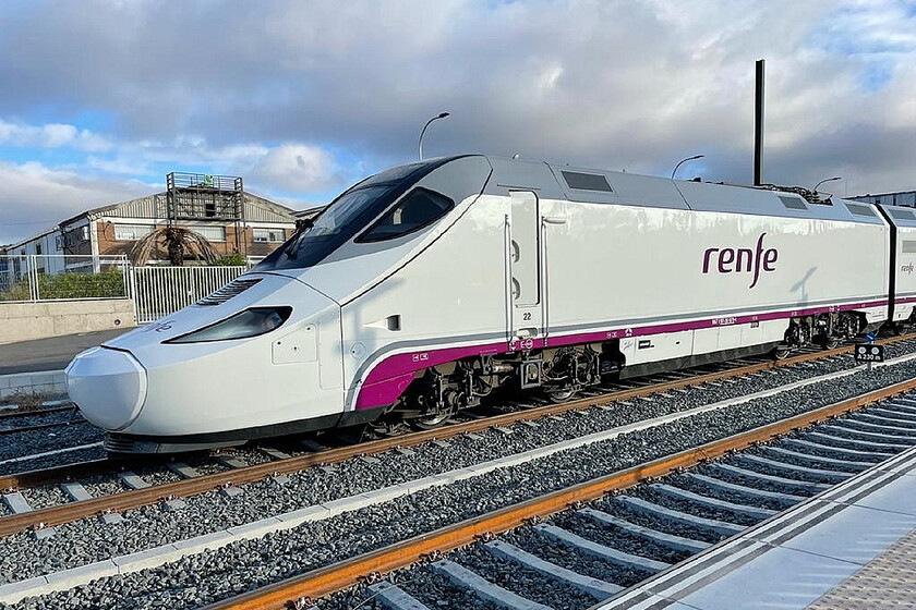 Creíamos que el hackeo de Renfe había expuesto correos y nombres. Eso solo era la punta del iceberg