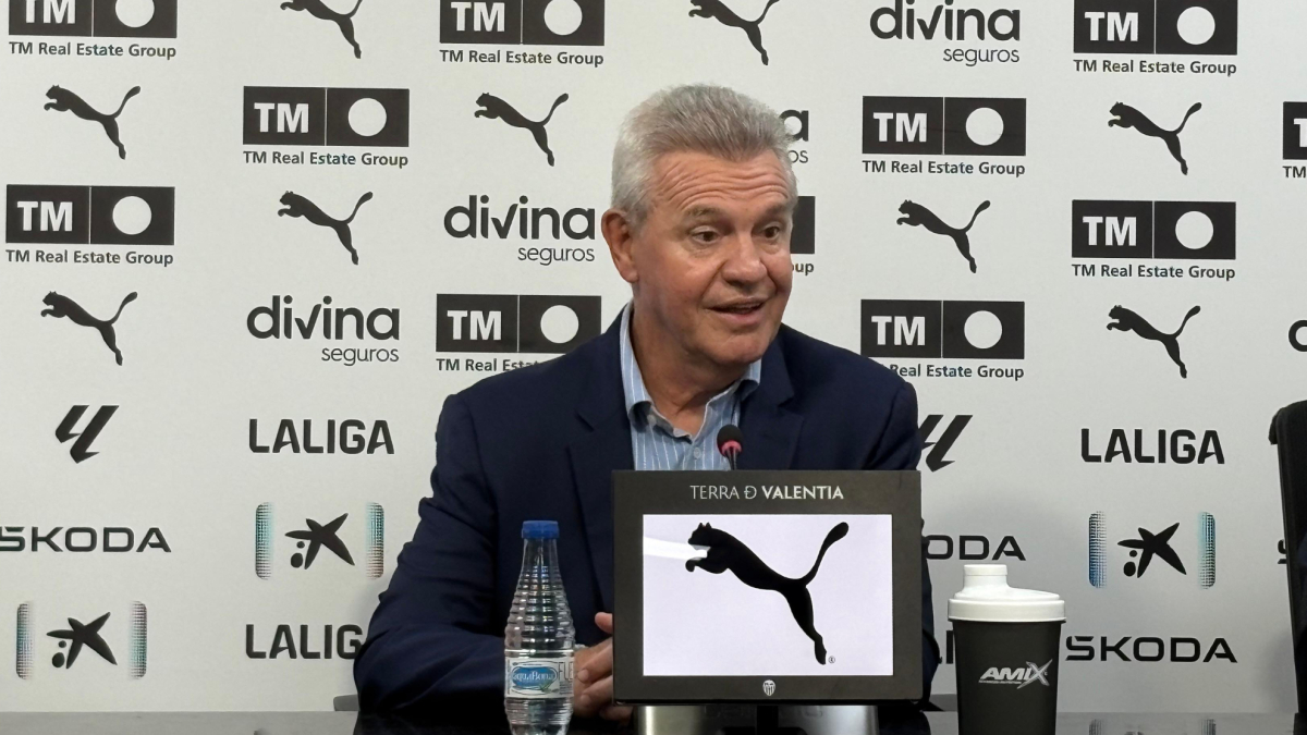 Javier Aguirre: "En un club como el Valencia no puedes deambular por el campo"